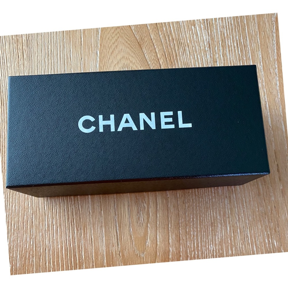 NL! Chanel Sunglass Box